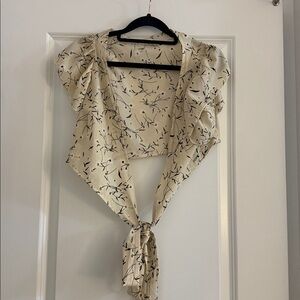 SHEIN Cream and Black Floral Crop Top
